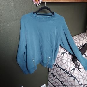 Universal standard size 10-12 blue sweatshirt